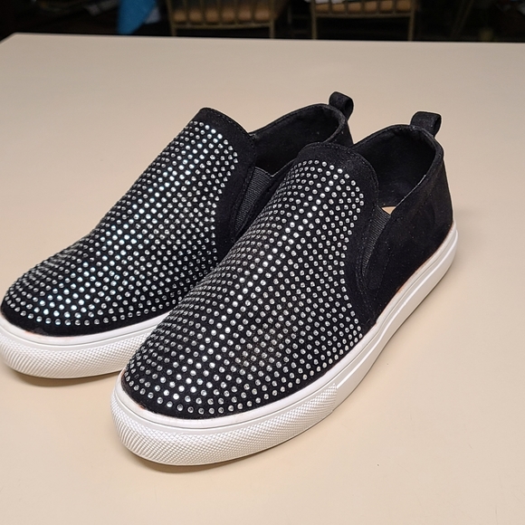 Nicole Miller Shoes - Nicole Miller Sandra slip on sneaker size 7